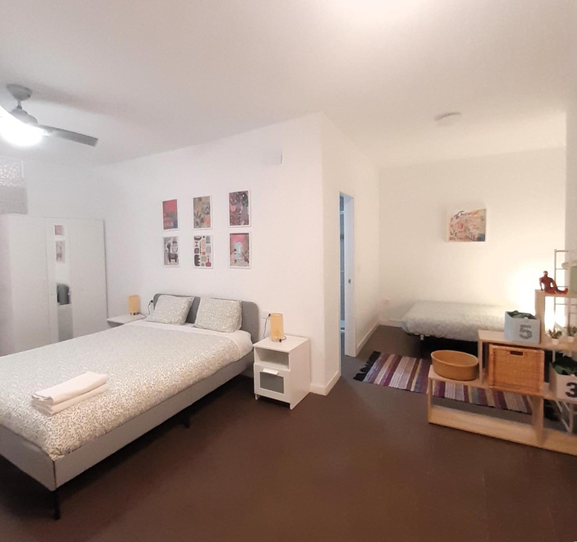 La Caramba Amplio Apartamento En La Playa Málaga Exterior foto