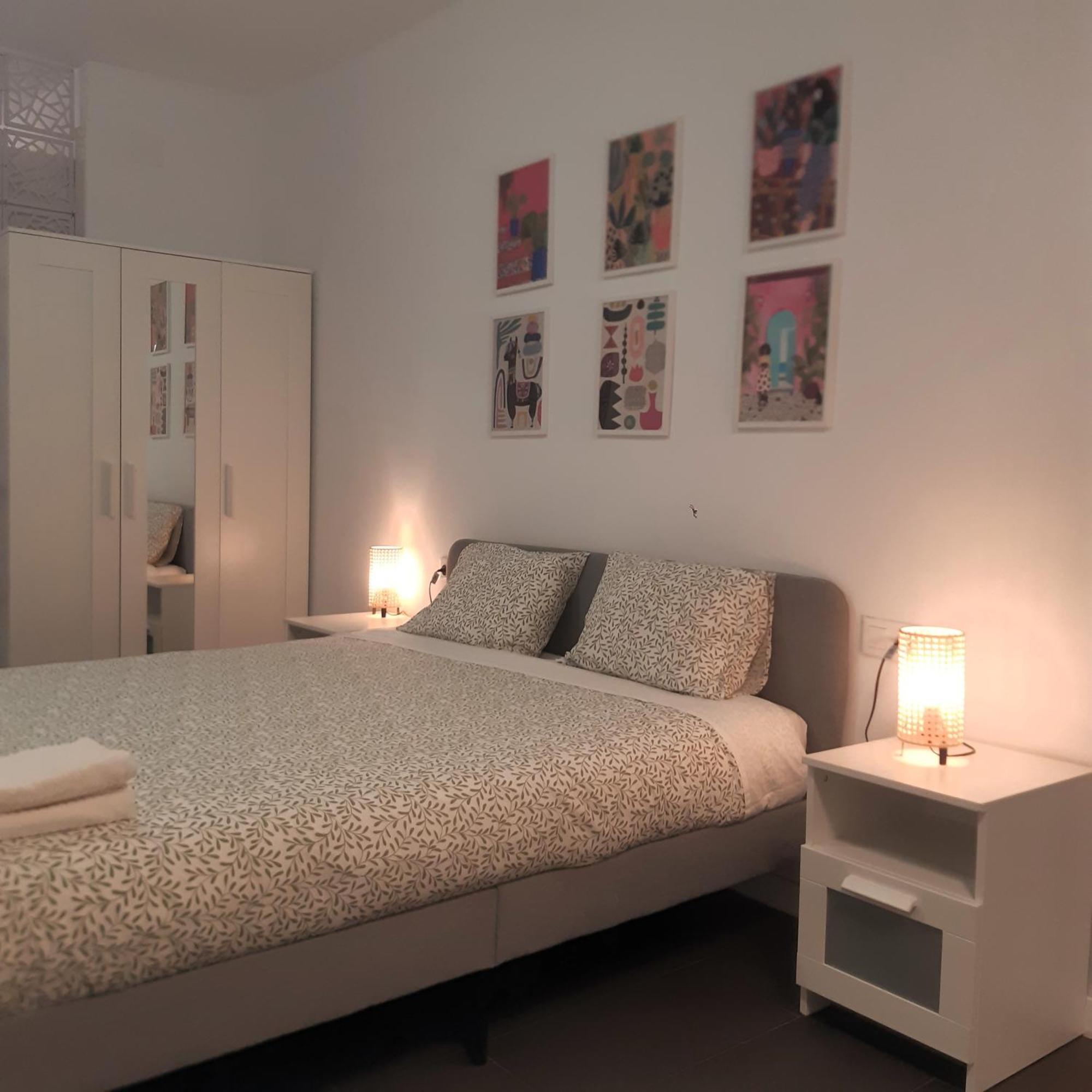 La Caramba Amplio Apartamento En La Playa Málaga Exterior foto